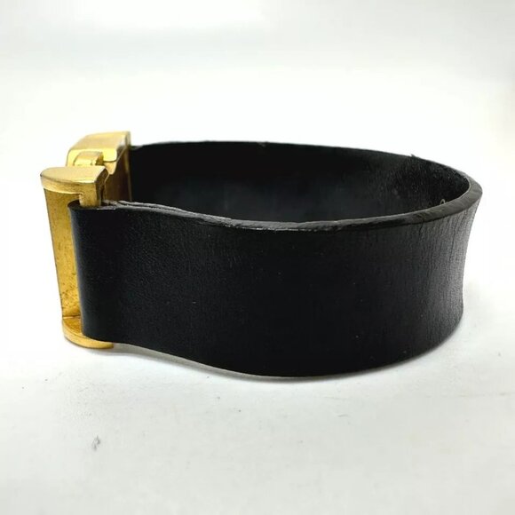 CHANEL CC Mark 00A Bracelet Gold Plated/Leather Black/GoldHardware - Picture 5 of 16